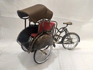 Miniatur Becak Bahan Kuningan (Besar)