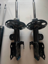 โช๊ค toyota prius ปี 2009 ถึง 2017 used