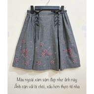 Axes Femme 2-hand Japanese skirt, gray embroidered with roses and bow tie, freesize