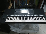 keyboard  Yamaha  PSR s950
