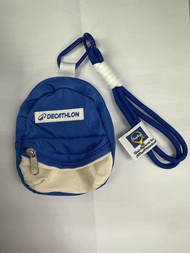 Decathlon 藍色小背包造型銀包仔 匙扣掛飾