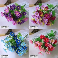 Single fake flowers simulation plastic flowers fake flowers small handle bouquet fabric decorative flower arrangement flowers silk flowers sunflower hand bouquets