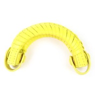 成色極佳的FENDI 2024 Peekaboo 真皮方向盤套，黃色，附防塵袋，義大利製造，女款，原價 113,300 日圓