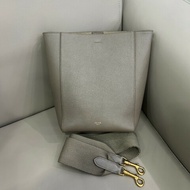 Celine Sangle大象灰水桶包肩背包