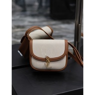 Autumn New Style Korean ins Niche Contrast Color One-Shoulder Diagonal Saddle Bag Retro All-Match Underarm Small Bag Fema