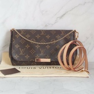 LV 經典老花M40718 🌈現品實拍 🌈 Favorite MM 經典花紋鍊條肩背包 斜背包~二手