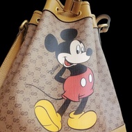 GUCCI Disney x Gucci 迪士尼聯名米奇水桶包 ·