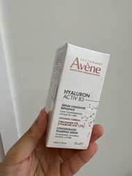 Avene B3 細胞激活緊致精華
