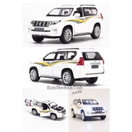 Mô hình xe Toyota Camry Land Cruiser Prado Hilux 1:32