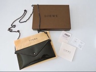 真品 LOEWE 羅威 亮皮漆皮墨灰色信封包 側背包 手拿包 鍊包 長夾 WOC