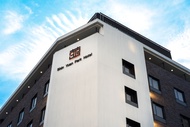 新苑庭園大飯店
