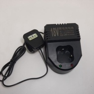 18V L Desk Charger For Cordless Drill Battery / 18V Cordless Drill Charger (Charger only) CSSHT