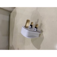 Plug Top 13A 250V With 13A Fuselink White