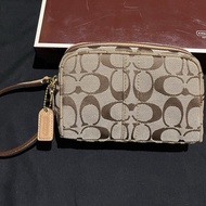 Coach經典logo化妝包 零錢包