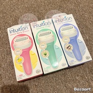 (NEW) Schick Intuition Kit Lemon Berry Breeze Women's Shaver / Schick Intuition Kit Sensitive Care -