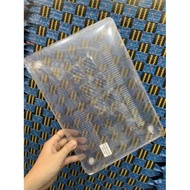 MacBook Pro 13 inch Touch Bar A1706 / A1708 / A1989 / A2159 / A2251 / A2289 / A2338 Transparent Case