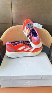 New Adidas ADIZERO BOSTON 11 M 跑鞋with box，us11 1/2, lightstrike