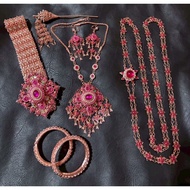 Applied Thai Jewelry Set