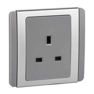 施耐德電氣 - NEO 13A 單位連保護門插座 (銀灰)