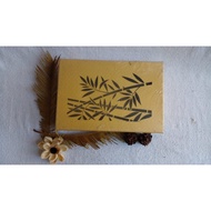 BEST PRODUCT DELIVERY BOX, BEAUTIFUL PARCEL BOX, EXCLUSIVE CARTON DELIVERY BOX GOLD CARVED CLOSED