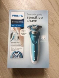 (100%全新) Philips Shaver Series 7000系列乾濕兩用電鬚刨