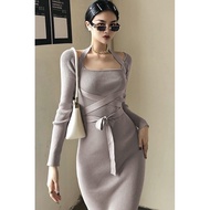 Amyway Laced-Up Chic Knit Dress with Retro Split Detail - Perfect for Autumn