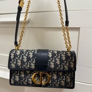 Dior 30 Montaigne east west bag