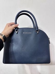 MICHAEL KORS Emmy防刮皮革兩用貝殼包（海軍藍）