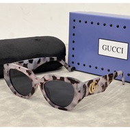 GUCCI Oversized Square Sunglasses Luxury Fashion UV400 Protection.jn