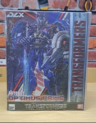 ThreeZero Transformers : The Last Knight DLX Optimus Prime