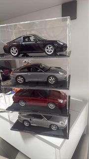 Porsche 911 模型車 4部 1:18
