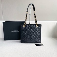 威選精品｜CHANEL PST 黑金托特包🖤