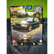 Hot Wheels Mercedes-Benz 190 E 2.5-16 Premium Boulevard