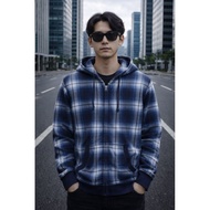 Hoodie UN**L0 0R1 size M (P70 x L52)