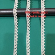 1.5cm wide knitted lace, 1.5cm wide hook lace, 200 yards