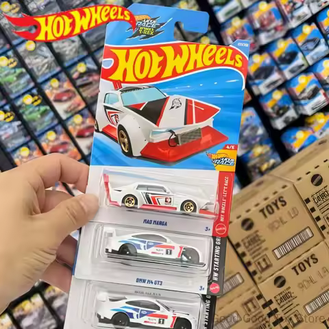 New In Stock Hot Wheels Diecast Alloy Sports Car 26L Batch C4982 Bugatti Bolide Aston Martin Viper M