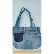 B5 - Beg Diperbuat Daripada Seluar Jeans (Unik)