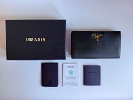 有電子單 超新! Prada 中size銀包 saffiano wallet!