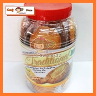 55pcs Biskut Mentega / Delight Butter Cookies 合桃酥 HALAL