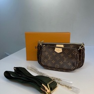 LOUIS VUITTON Multi Pochette Accessoires LV三合一 麻將包