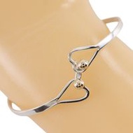 Tiffany & Co. 雙心形鉤眼手鐲，925 純銀和 14K 金，約 5.3 克，女士 [二手]