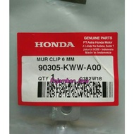 90305KWWA00 6MM CLIP NUT