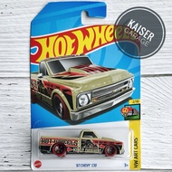 Hot Wheels : ‘67 Chevy C10 (HW Art Cars)