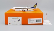JC Wings 1: 200 Singapore Airlines B737-Max8 9V-MBA Alloy Aircraft Model Die-Cast Vehicles