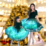 กระโปรงมีไฟ กระโปรงไฟกระพริบ LED Twinkle Xmas Skirt  ชุดคริสต์มาสคู่แม่ลูก ชุดคริสต์มาส ชุดคอสเพลย์ 