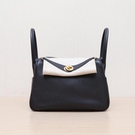 HERMES(愛馬仕) Lindy 26 89黑色 TC皮 U刻 金扣