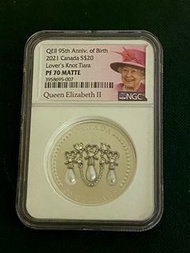 2021英国女王伊丽莎白二世珍珠后冠生日纪念银币 NGC评级70滿分,極具收藏價值。 加拿大英女王壽辰珍珠后冠1安士精鑄銀幣 Royal Canadian Mint Queen Elizabeth I