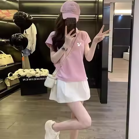 Women's Golf Wear Golf Shorts and Top Two Piece Set New Women's Golf Wear T-shirt Tennis Golf Wear