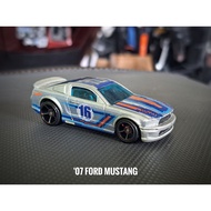 '07 Ford Mustang (Hot Wheels)