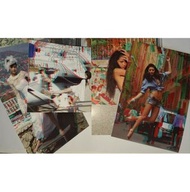 《周秀娜 3D 法國蜜月之旅》紅藍3D明信片 (Postcard 背面紙質輕微泛黃) ，買一張紀念卡 $10，買兩張 $18，買三張或以上每張 $8，原裝影碟紀念品宣傳品